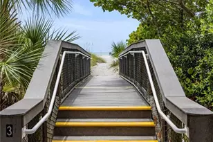 19317 Nearpoint Dr, Venice, FL 34292 - Photo 71