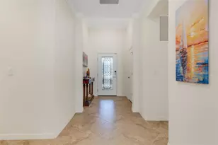 19317 Nearpoint Dr, Venice, FL 34292 - Photo 5