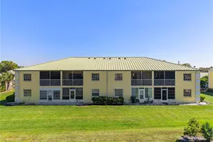 942 Capri Isles Blvd, Venice, FL 34292 - Photo 31