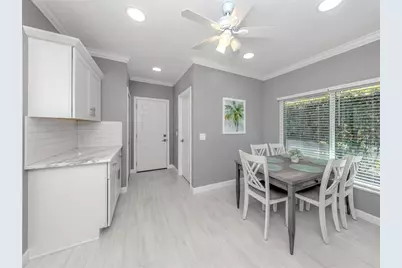 1430 Colony Place, Venice, FL 34292 - Photo 9