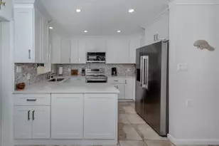 1977 Beach Rd, Englewood, FL 34223 - Photo 3