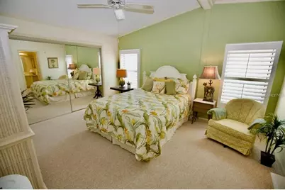 701 S Green Circle, Venice, FL 34285 - Photo 15