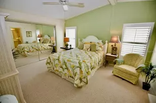 701 S Green Cir, Venice, FL 34285 - Photo 15