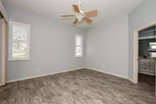 834 Montrose Dr, Venice, FL 34293 - Photo 15