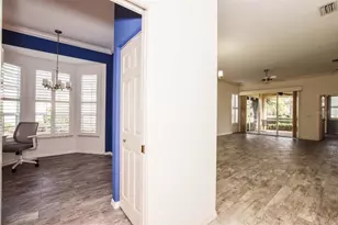 834 Montrose Dr, Venice, FL 34293 - Photo 5