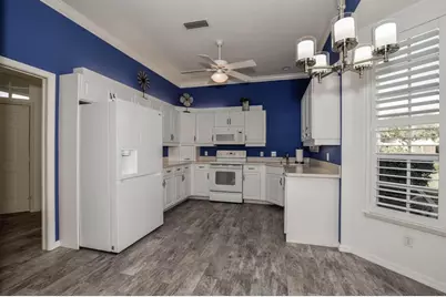 834 Montrose Drive #9, Venice, FL 34293 - Photo 11