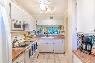 400 Cerromar Circle #101, Venice, FL 34293 - Photo 7