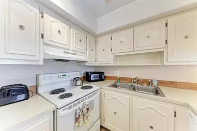 3586 Cape Haze Drive #B4, Rotonda West, FL 33947 - Photo 15