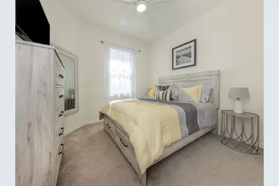 12515 Felice Drive, Venice, FL 34293 - Photo 15