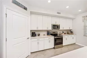 17715 Boracay Ct, Venice, FL 34293 - Photo 19