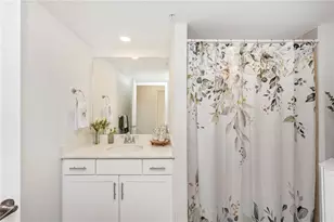 17715 Boracay Ct, Venice, FL 34293 - Photo 37