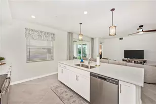 17715 Boracay Ct, Venice, FL 34293 - Photo 21