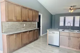 3475 W Price Blvd, North Port, FL 34286 - Photo 15