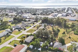 2038 Pennsylvania Ave, Englewood, FL 34224 - Photo 33