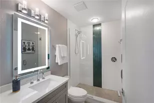 157 Tampa Ave E, Venice, FL 34285 - Photo 23