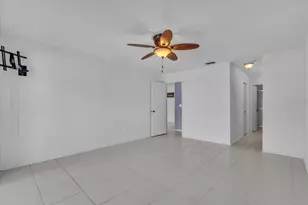 766 Avenida Estancia, Venice, FL 34292 - Photo 13