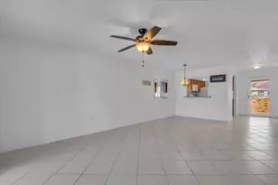 766 Avenida Estancia, Venice, FL 34292 - Photo 9