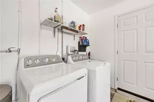 6392 Coliseum Blvd, Port Charlotte, FL 33981 - Photo 15