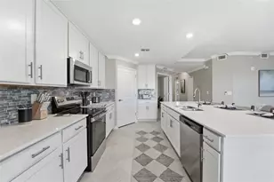 17475 Opal Sand Dr, Venice, FL 34293 - Photo 11