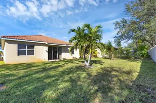 6370 Falcon Lair Dr, North Port, FL 34287 - Photo 29