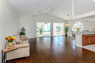 155 Grand Oak Cir, Venice, FL 34292 - Photo 5