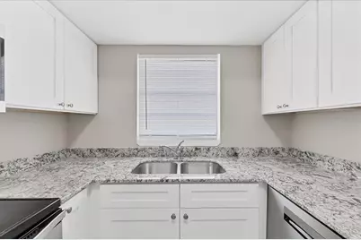 101 Avenida De Bahia, Nokomis, FL 34275 - Photo 1