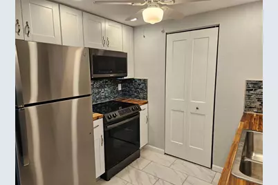 8229 Cypress Road, Englewood, FL 34224 - Photo 9