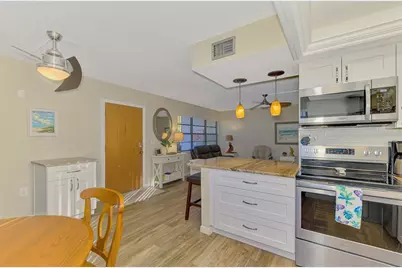 10 Quails Run Boulevard #6, Englewood, FL 34223 - Photo 7