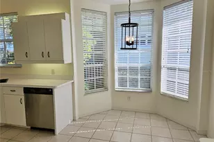 835 Chalmers Dr, Venice, FL 34293 - Photo 23