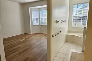 835 Chalmers Dr, Venice, FL 34293 - Photo 35