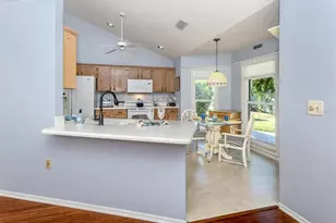 264 Laurel Hollow Dr, Nokomis, FL 34275 - Photo 11