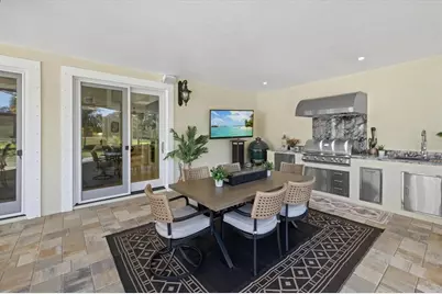 3550 Sarasota Golf Club Boulevard, Sarasota, FL 34240 - Photo 43