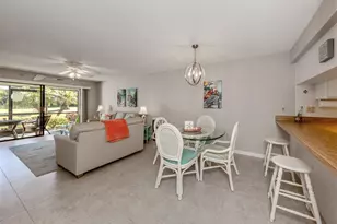 936 Capri Isles Blvd, Venice, FL 34292 - Photo 11