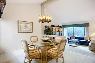 4683 Oak Hollow Dr, Sarasota, FL 34241 - Photo 15