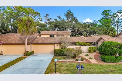 4683 Oak Hollow Drive #3, Sarasota, FL 34241 - Photo 9