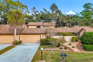 4683 Oak Hollow Dr, Sarasota, FL 34241 - Photo 9