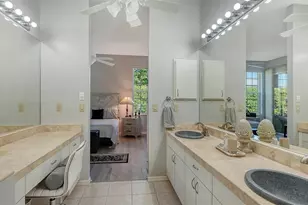 538 Catalina Isles Cir, Venice, FL 34292 - Photo 35