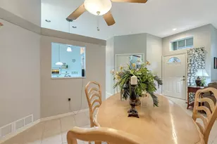 538 Catalina Isles Cir, Venice, FL 34292 - Photo 13