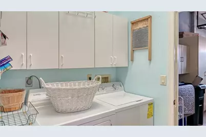 538 Catalina Isles Circle, Venice, FL 34292 - Photo 21