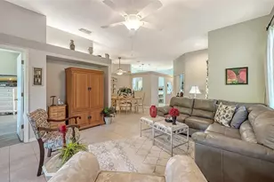 538 Catalina Isles Cir, Venice, FL 34292 - Photo 9