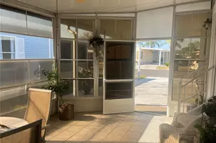 922 Cortina Blvd, Venice, FL 34285 - Photo 7