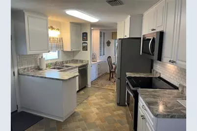 922 Cortina Boulevard, Venice, FL 34285 - Photo 23