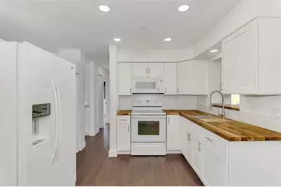 3774 Wake Avenue, Sarasota, FL 34240 - Photo 11