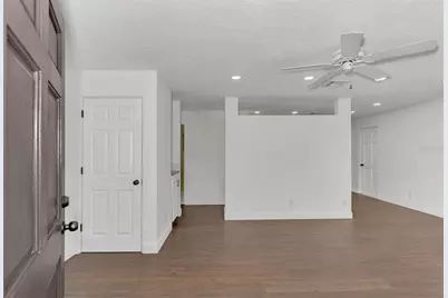 3774 Wake Avenue, Sarasota, FL 34240 - Photo 5