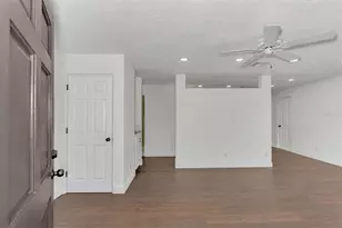 3774 Wake Ave, Sarasota, FL 34240 - Photo 5