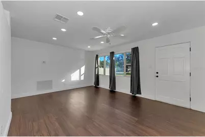 3774 Wake Avenue, Sarasota, FL 34240 - Photo 7