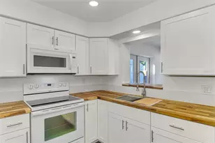 3774 Wake Ave, Sarasota, FL 34240 - Photo 13