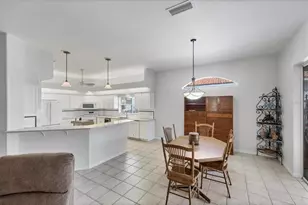 446 Pinewood Lake Dr, Venice, FL 34285 - Photo 25