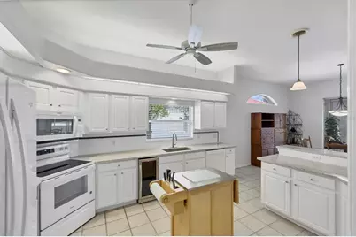 446 Pinewood Lake Drive, Venice, FL 34285 - Photo 29