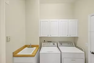 446 Pinewood Lake Dr, Venice, FL 34285 - Photo 49